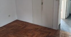Dpto 3 amb Av Balbín muy comodo con balcón. Bajas expensas!