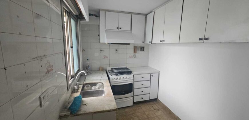 Oportunidad PH 2 ambientes al frente en venta Sin expensas – Villa Urquiza (límite Coghlan)